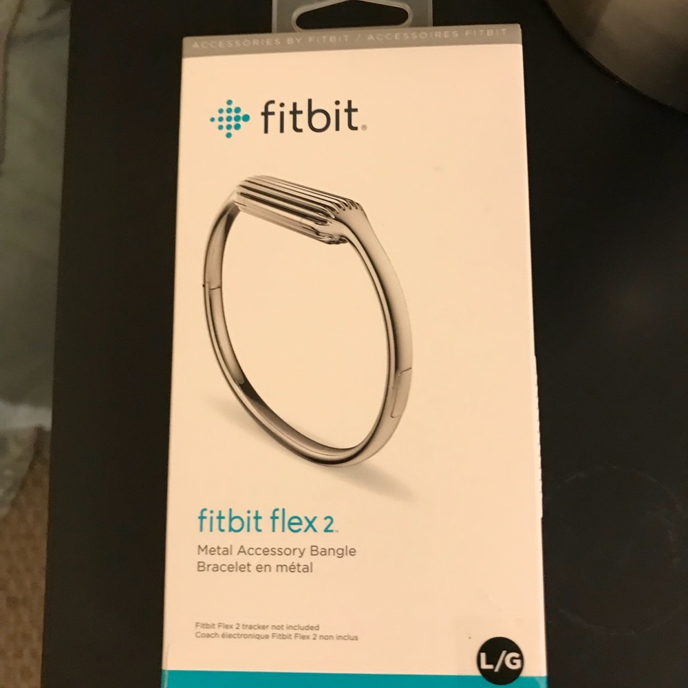 Fitbit metal bangle accessory